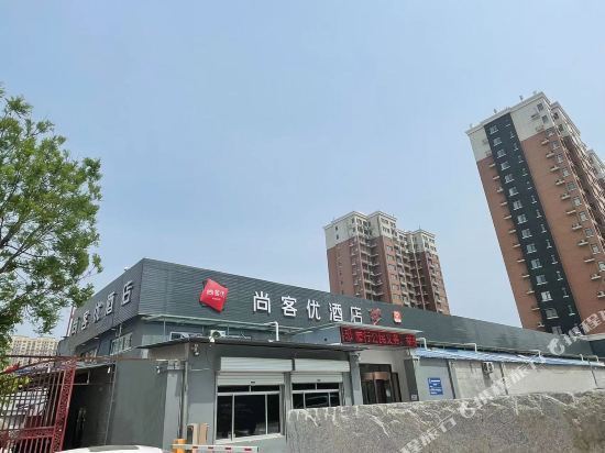 地址(位置,怎么去,怎么走,在哪,在哪里,在哪儿:济南市钢城区