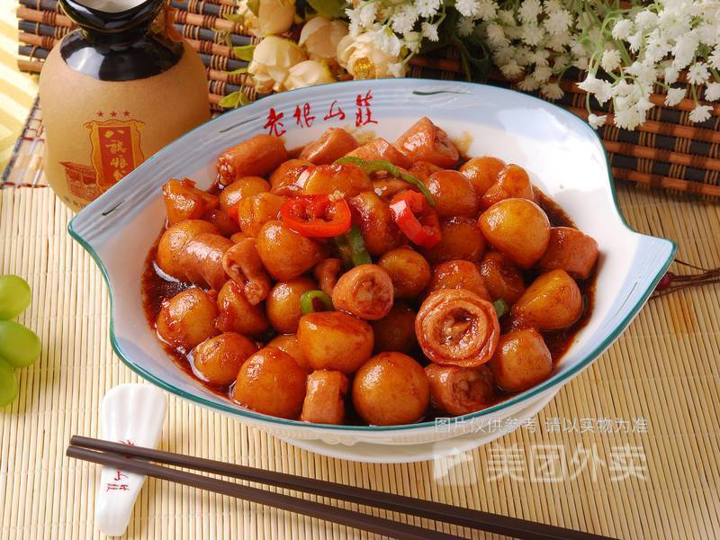 肥肠拼猪脚饭图片