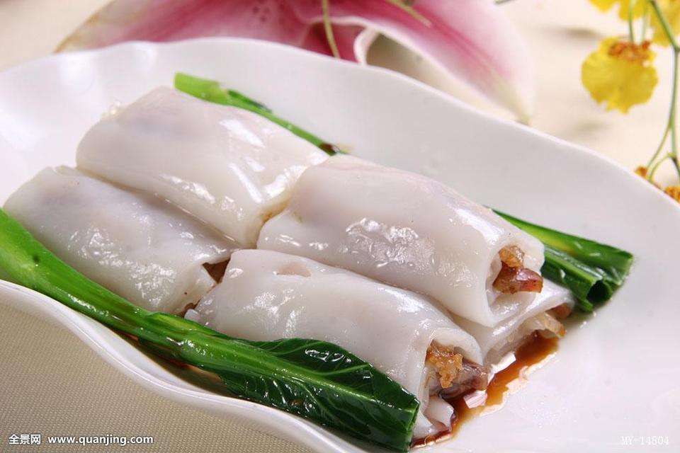 广式鸡蛋肠粉推荐菜:广式特色小吃位于沈阳市和平区五金机电城对面