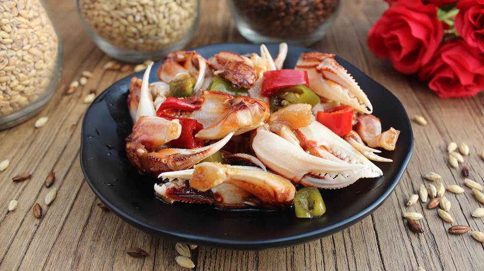 龙虾尾推荐菜:喜蛛精酿位于南京市溧水区秀园路万科棕榈苑11幢109室