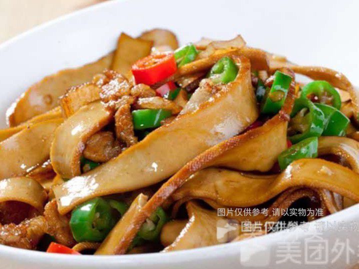 香干炒肉木桶饭图片