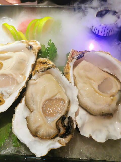 蚝探长生蚝烧肉广州首店