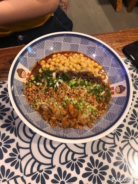 猫婆豌杂面图片