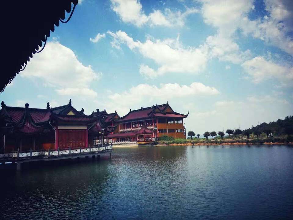 上虞章镇秀峰寺