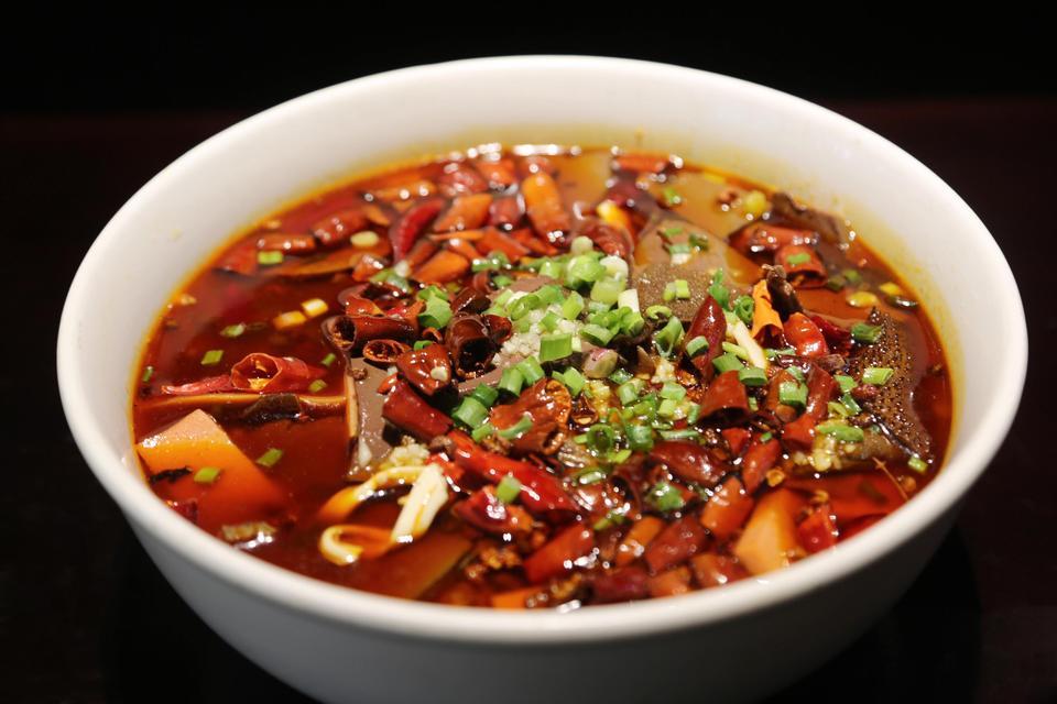 传统毛血旺图片