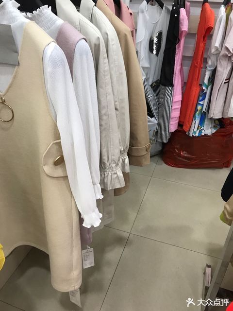 千家惠服饰
