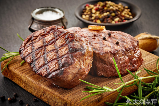 香煎牛排图片