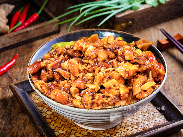 蜜汁烤肉拌饭图片