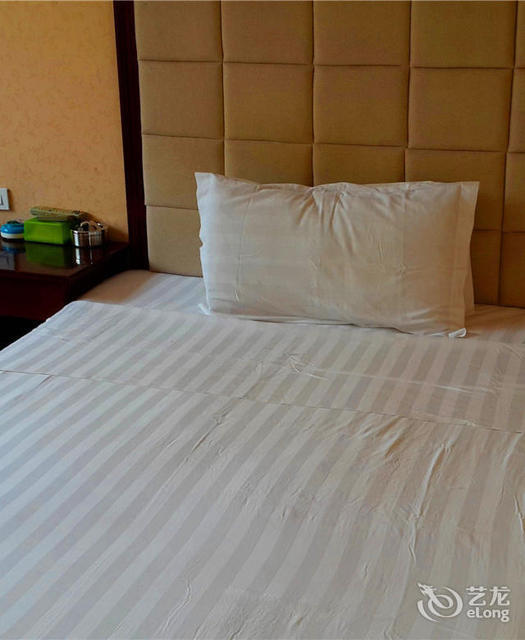 荆门市 住宿服务 酒店 > 白云桥招待所