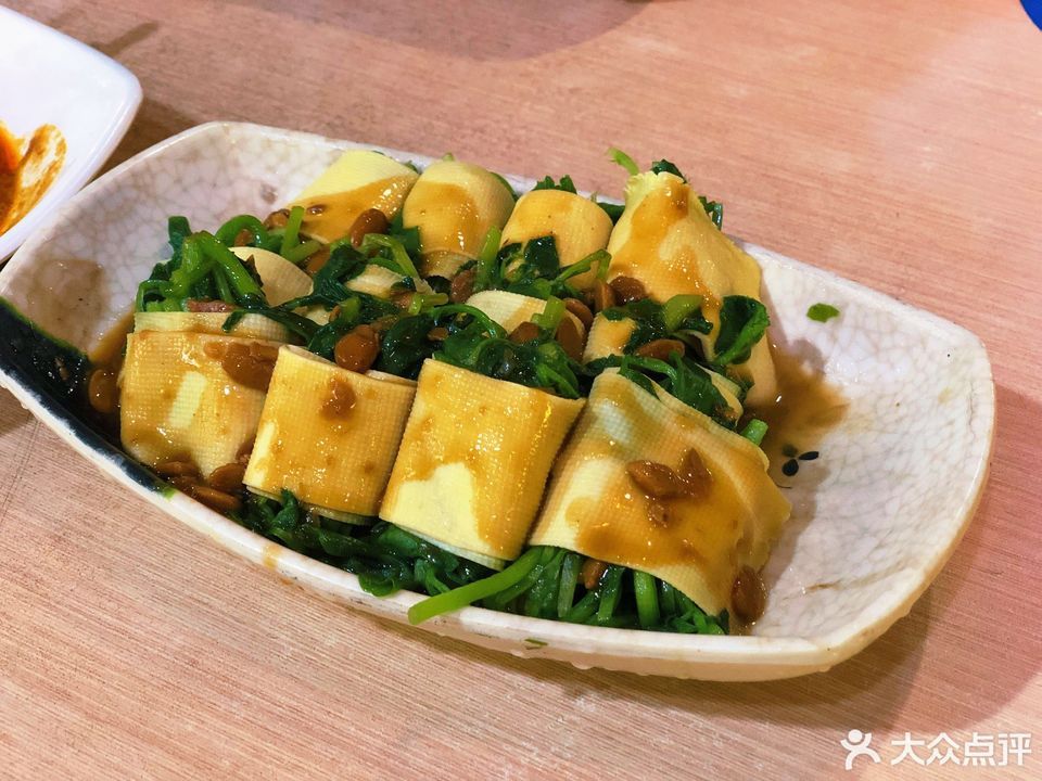 区人民大道28号怡福国际广场5楼推荐菜:瘦肉啫啫粉炸菜卷炸香蕉分类