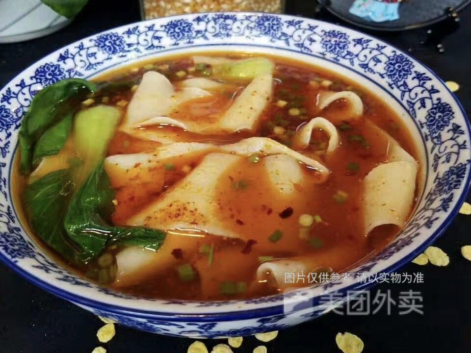 酸汤裤带面图片