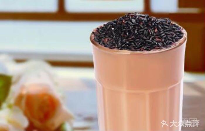血糯米奶茶图片
