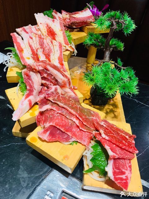 招牌澳洲和牛拼盘图片