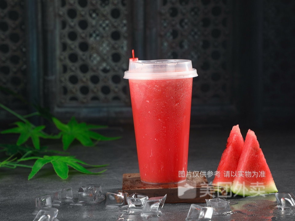 现榨西瓜汁图片
