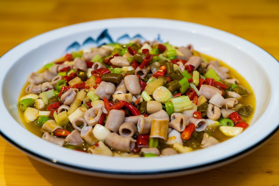 巴中市 餐饮服务 餐馆 > 小师傅家味菜标签: 推荐菜:小师傅泡椒脆肠