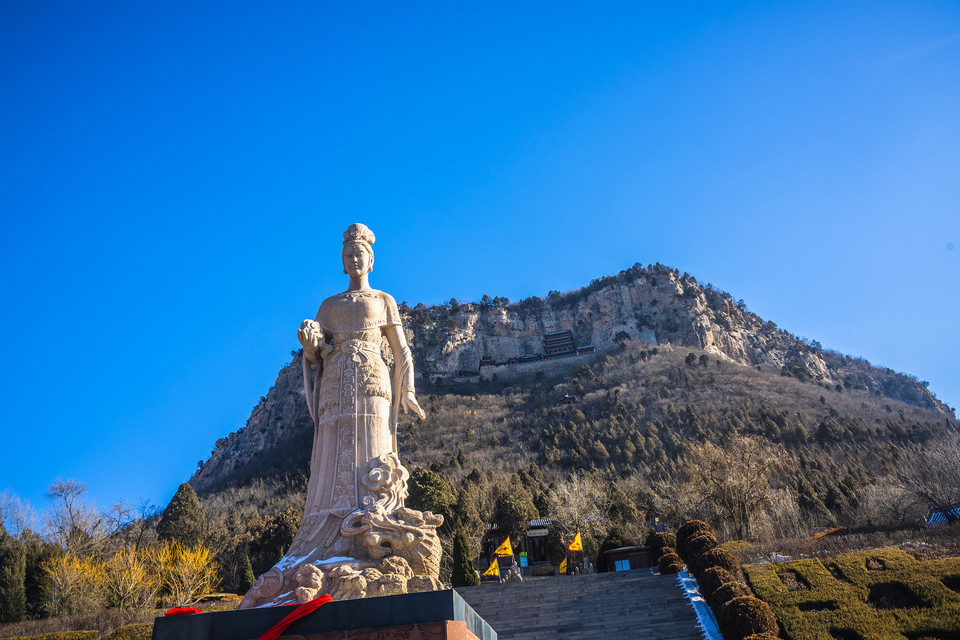 邯郸市 休闲娱乐 景点公园 > 娲皇宫景区标签:景点公园vr全景风景名胜