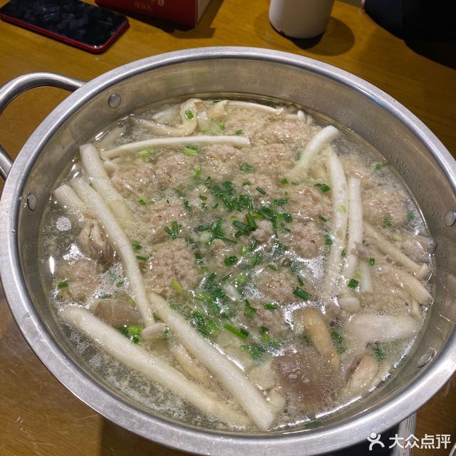 肉丸子火锅图片