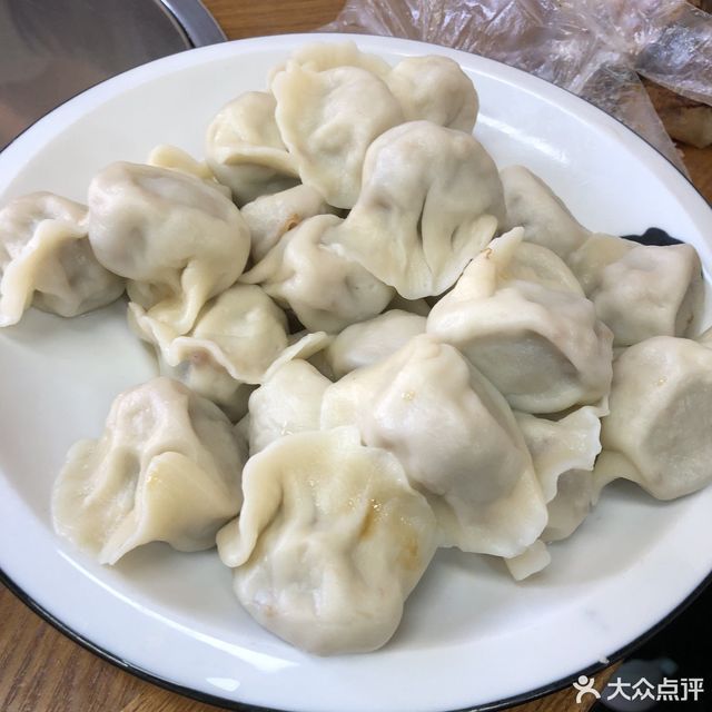 韭菜牛肉饺子图片