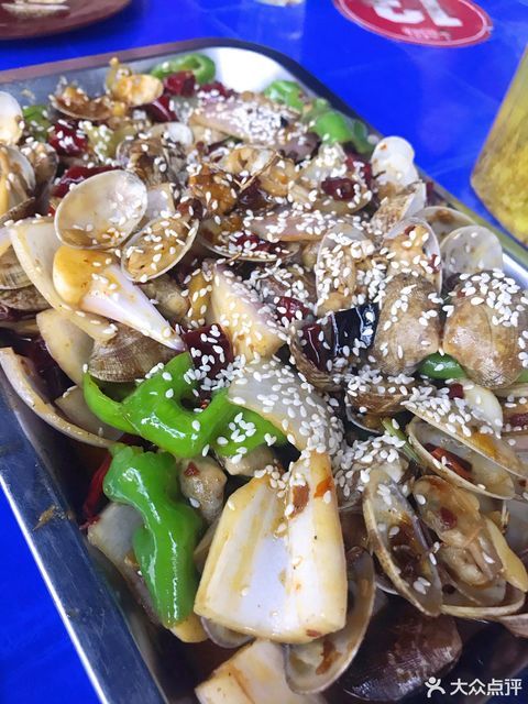 重庆渝老练地摊鱼