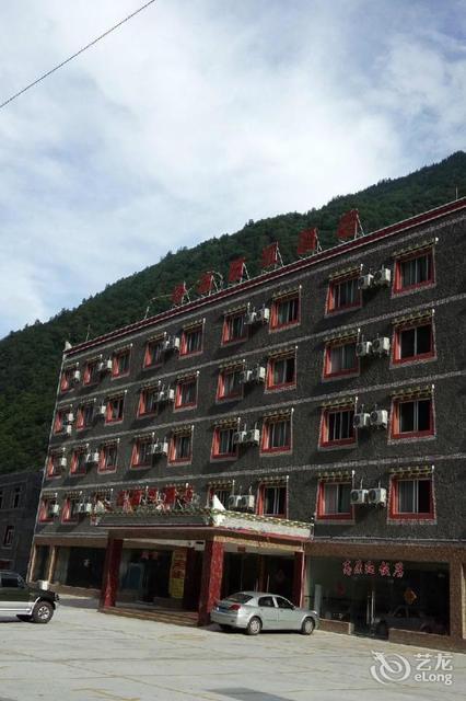 毕棚沟格桑花酒店