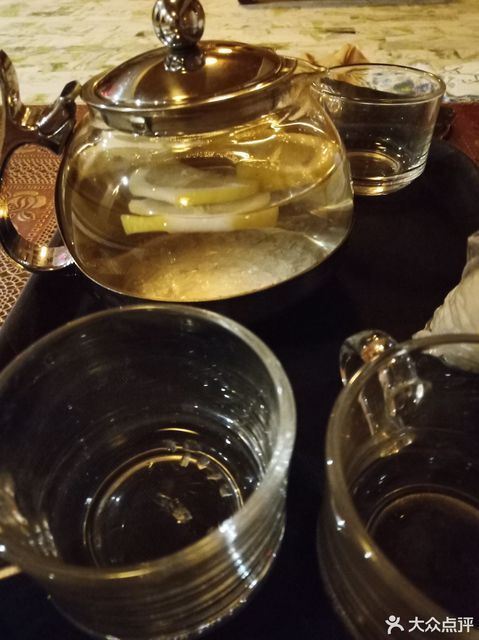 康乐园(解放北路店)位于本溪市明山区解放北路97号(房产交易中心上行