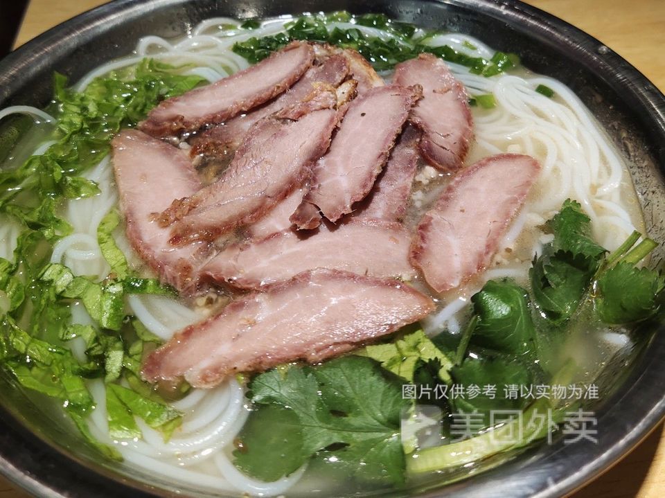 南宁风味蜜汁叉烧粉图片