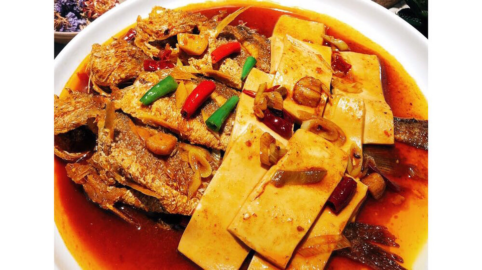 小黄鱼烧豆腐图片