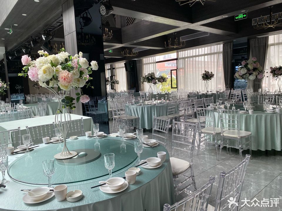 喜唐大酒楼巴国城店