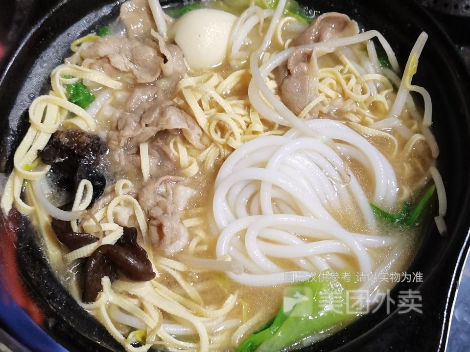 云南大理寺过桥米线