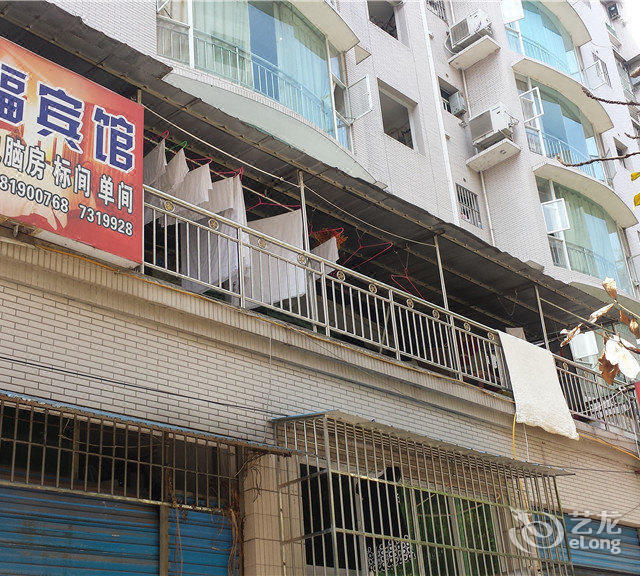 达州市渠县营渠路(万兴大酒店下行100米)百合宾馆(兴盛路店)电话