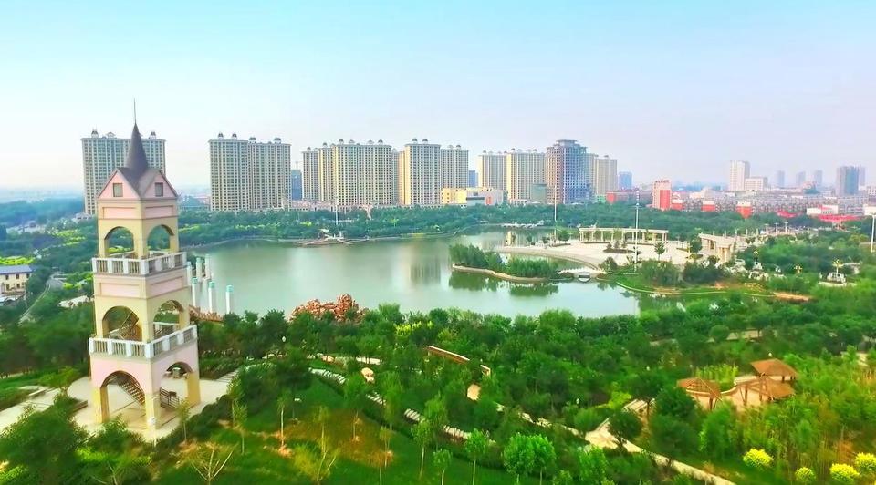 辛集国际皮革城南2号门