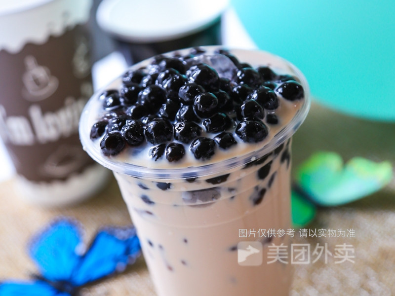 冰鲜柠檬水推荐菜:美茶乐(鄄城店)位于菏泽市鄄城县鄄四路与人民路