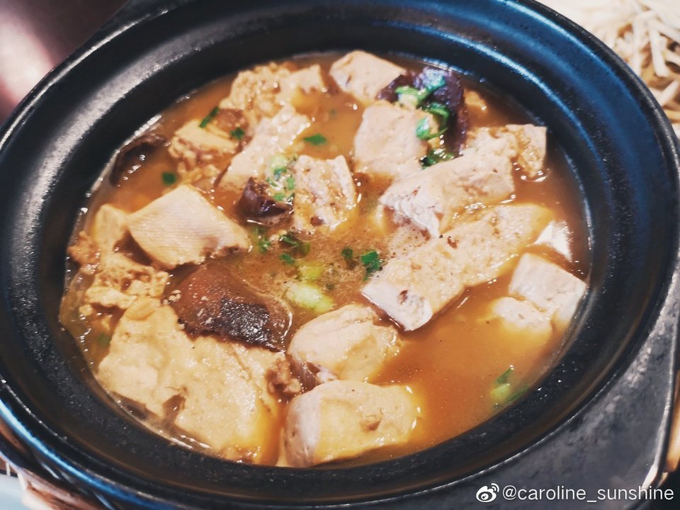 雁来蕈豆腐图片