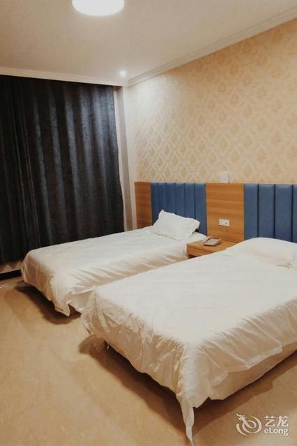 平舆舆新快捷宾馆