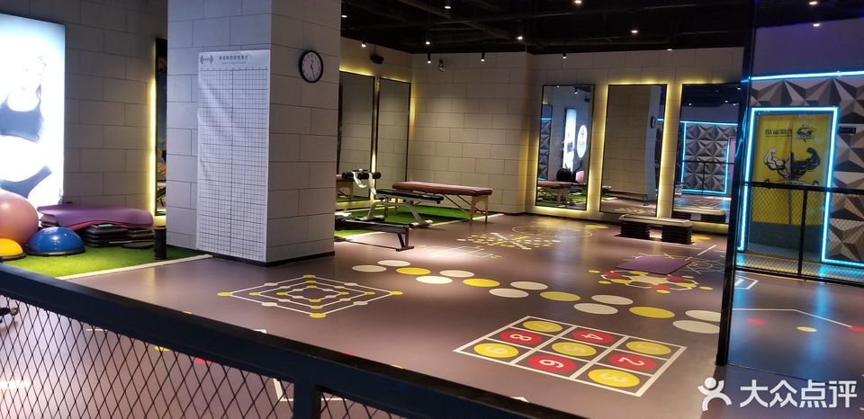 百城康祺游泳健身会所众东国际店