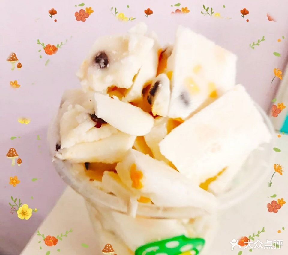 果汁内(步行东街对面)推荐菜:芒果炒奶果抹茶炒酸奶奥利奥炒奶果分类