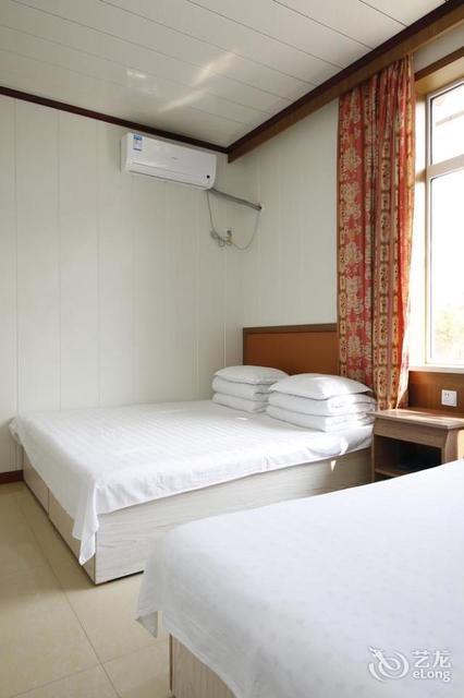 丹东市东港市大鹿岛村二队(广场站)推荐菜:分类:一星级酒店;酒店;住宿