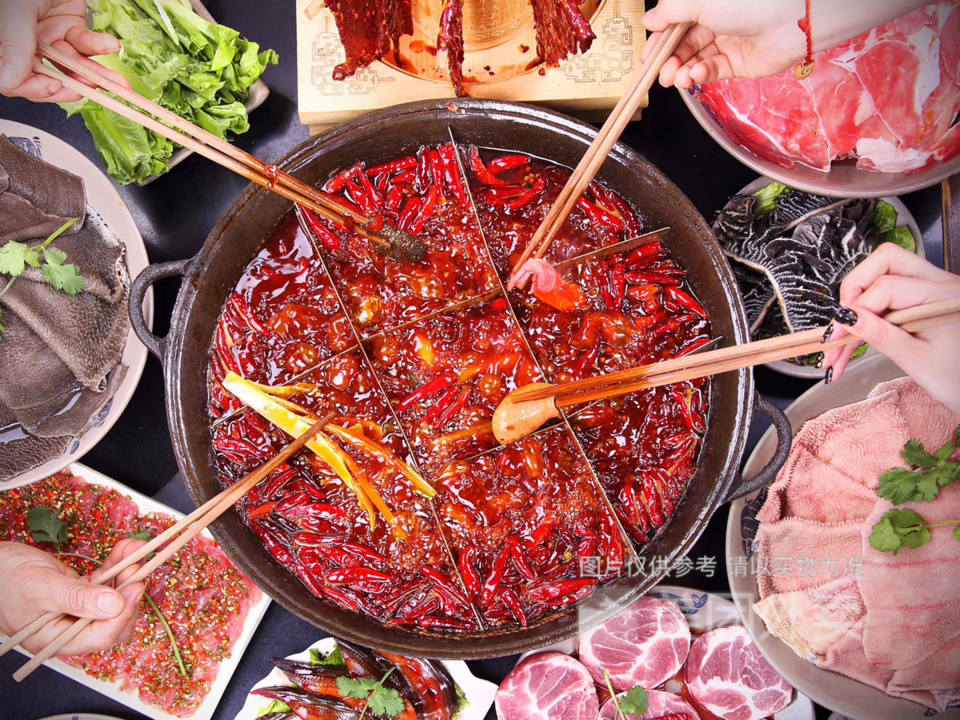 红汤锅底图片