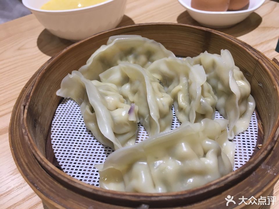 菌菇三鮮蒸餃圖片