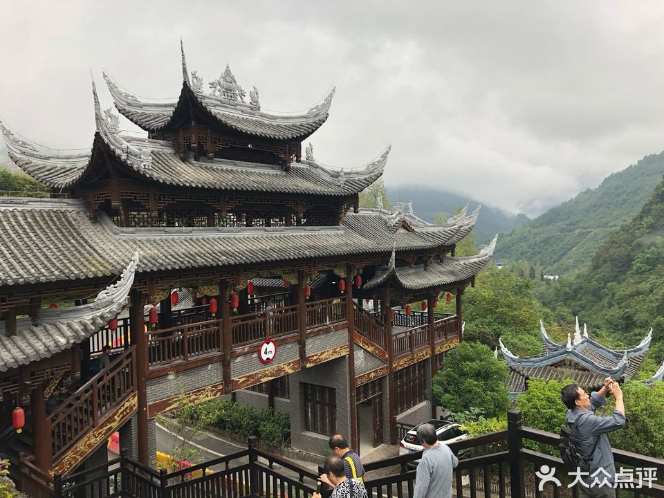 恩施土家族苗族自治州恩施市大峡谷沐抚女儿寨(近马鞍龙游客接待中心