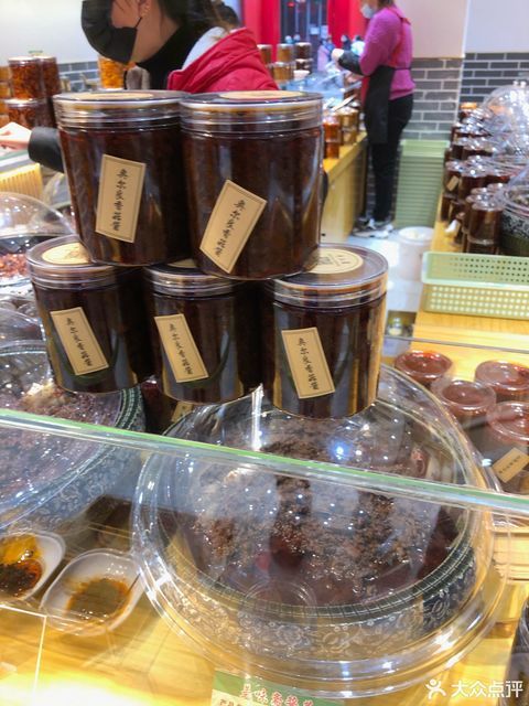 推荐菜:新世纪美味斋酱菜(前门大街店)位于北京市东城区前门大街66号