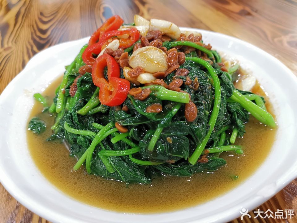 怎么走,在哪,在哪里,在哪儿):湛江市徐闻县德新二路82号中段(梅姐发廊