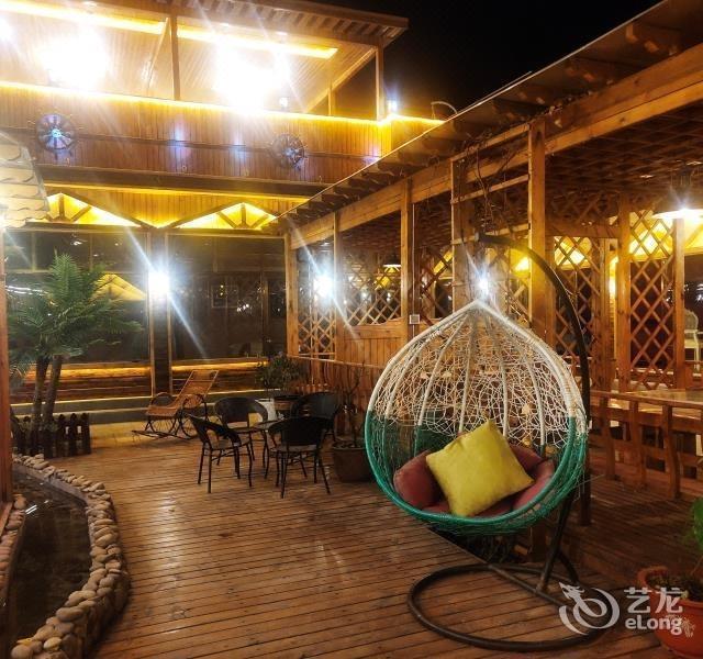 青龙峡山楂缘店)位于北京市怀柔区大水峪村492号标签:酒店住宿宾馆