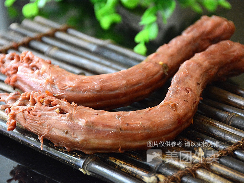 曹氏鸭脖西南交大店