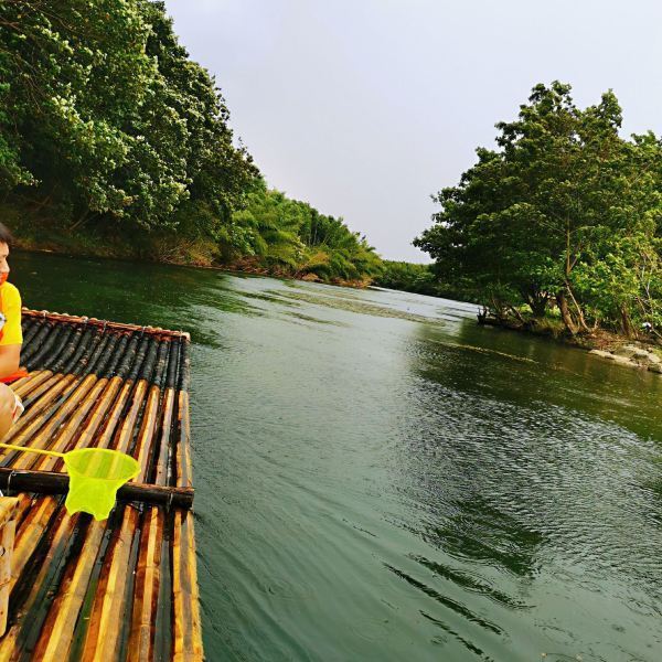 双溪竹海漂流景区