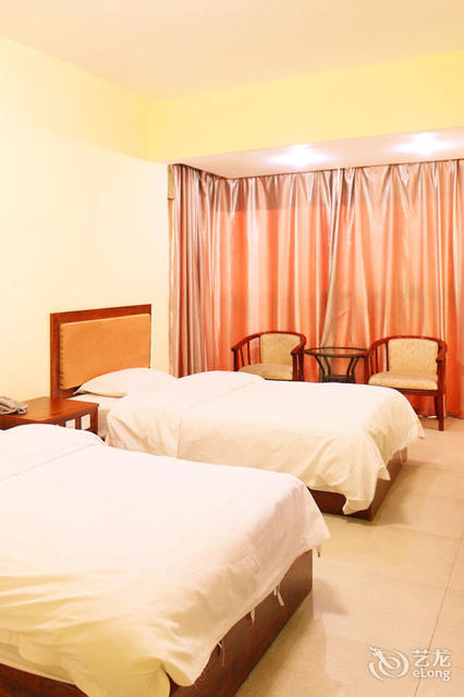 帝豪商务酒店龙岩万邦棕榈郡店