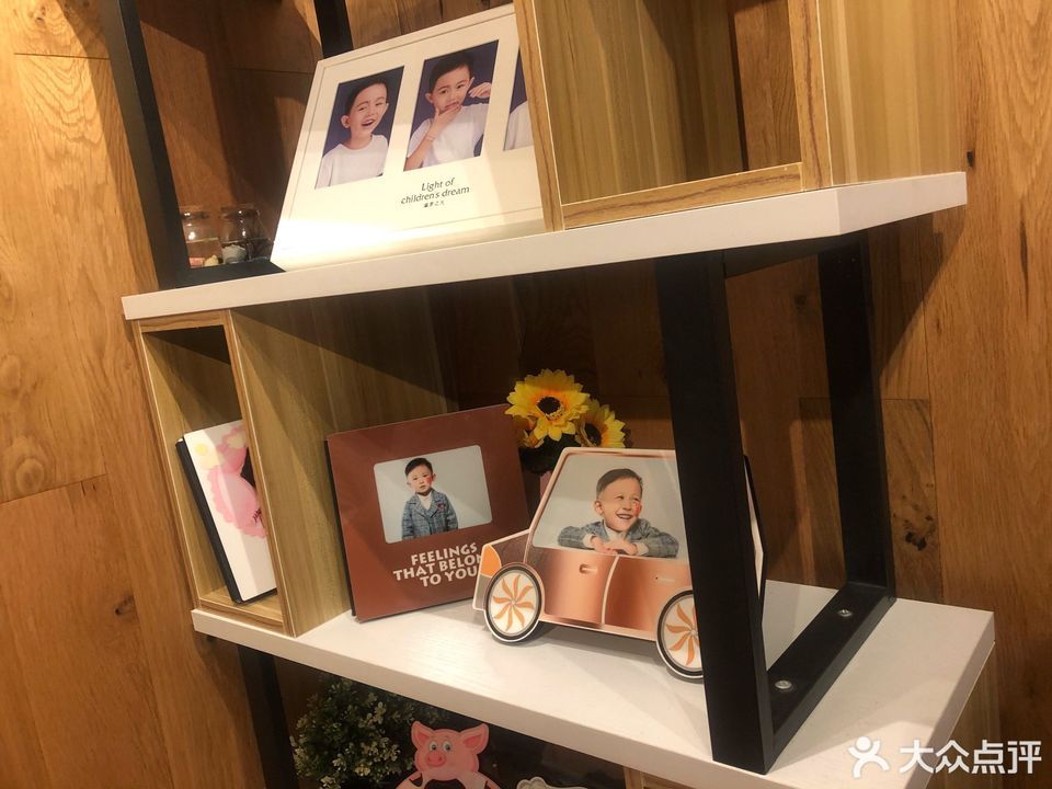 初拾照相馆图片