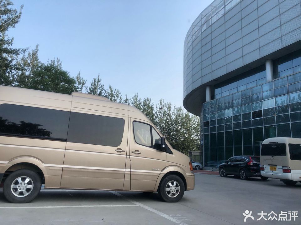 七里海服务区充电站