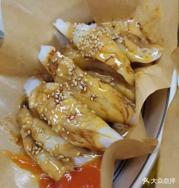 招牌三酱猪肠粉图片