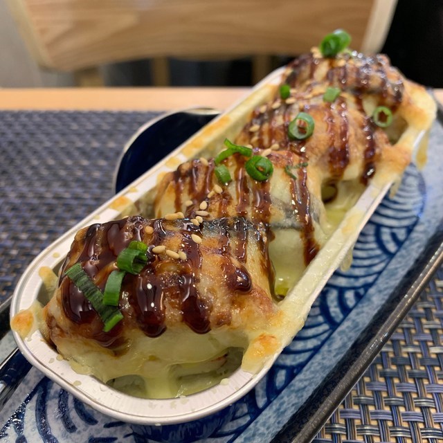 鳗鱼芝士焗卷图片